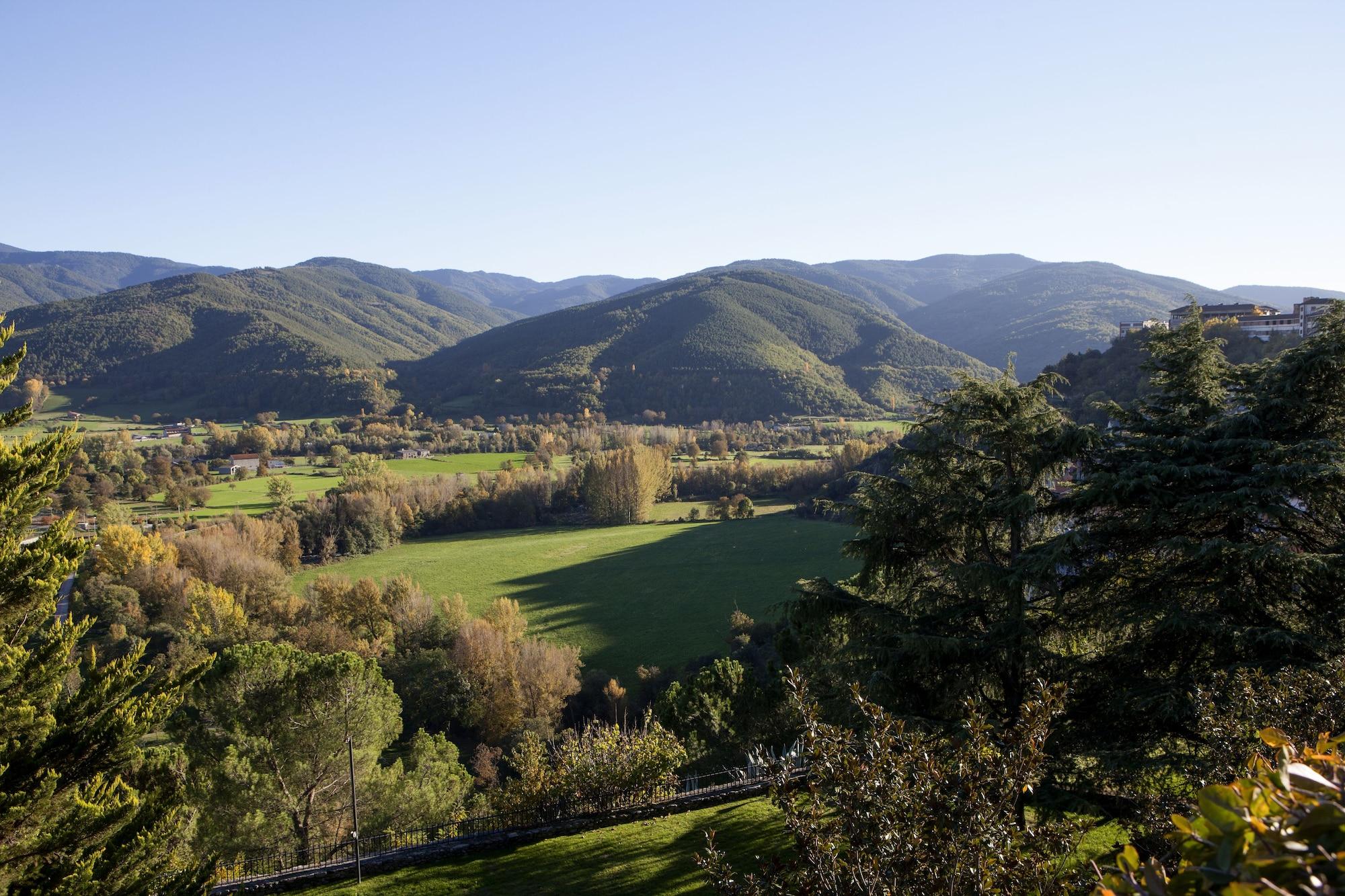 El Castell De Ciutat - Relais & Chateaux La Seu d'Urgell Esterno foto