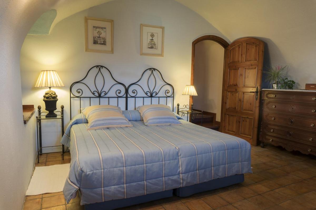 El Castell De Ciutat - Relais & Chateaux La Seu d'Urgell Esterno foto